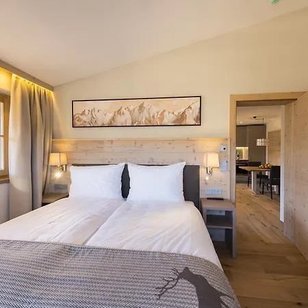 Alpen Dorfwies 公寓 *